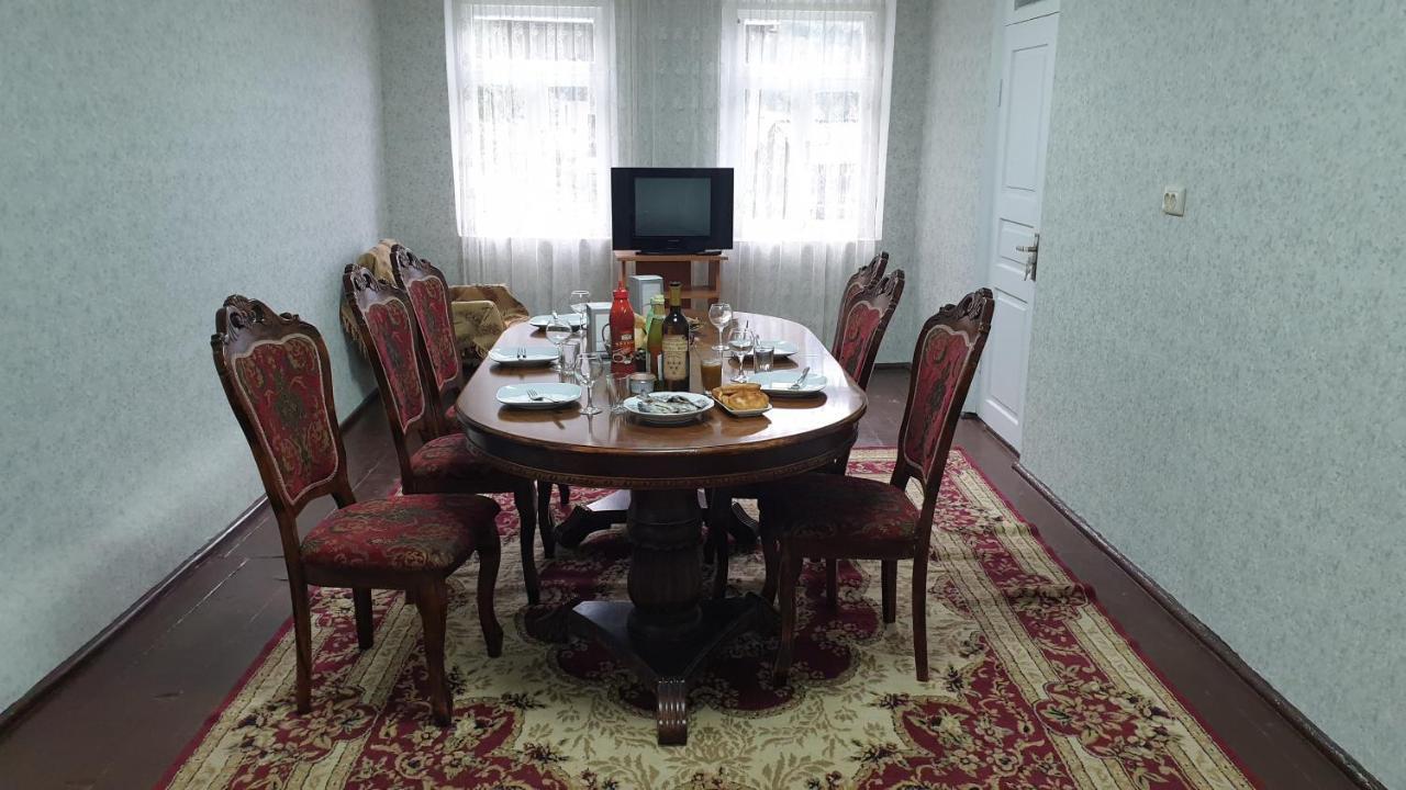 Guest House Okropilauri Shuakhevi Ngoại thất bức ảnh